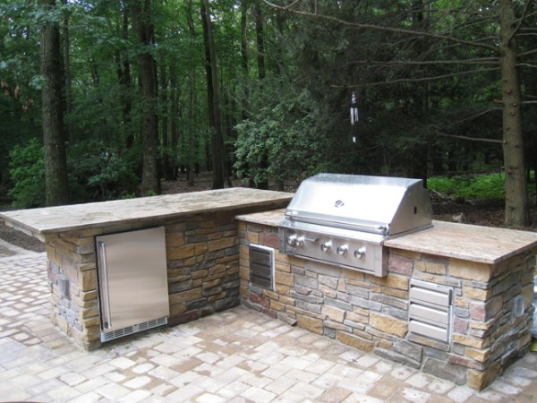 paver-patio-outdoor-kitchen-mendham